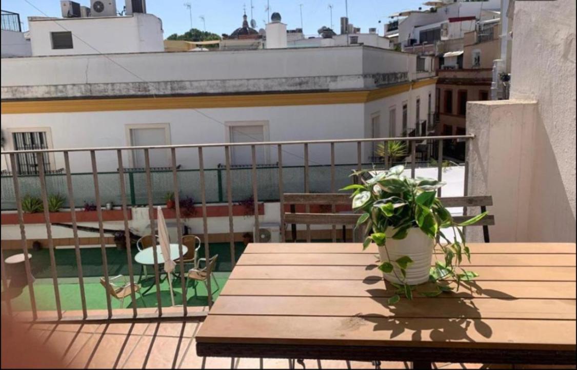 Santillana Terrazas Seville Exterior photo